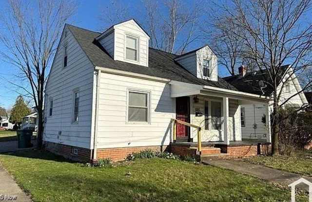5115 Stanley Avenue - 5115 Stanley Avenue, Maple Heights, OH 44137