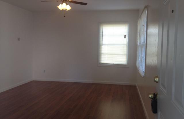 1323 Terrace Ave. Gallery 3