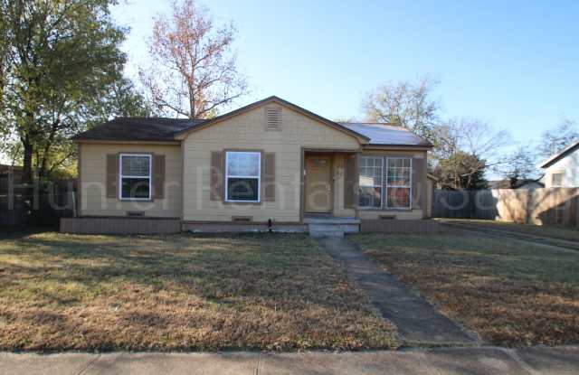 Well-Maintained Three-Bedroom In North Killeen! photos photos