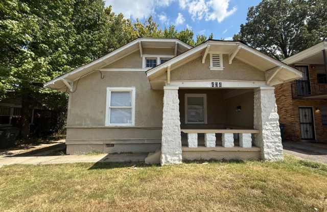 More Space to Love! 2-Bedroom Home in Midtown Memphis photos photos More Space to Love! 2-Bedroom Home in Midtown Memphis photos photos