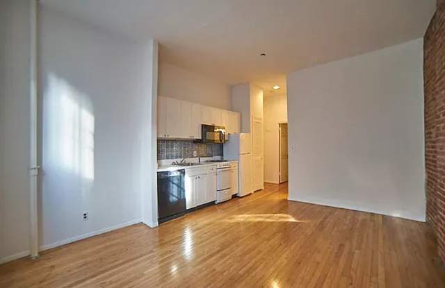 339 East 88th St. - 339 East 88th Street, New York City, NY 10128