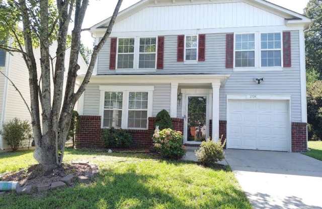 Charming 2 Story Home located in the Boulder Creek Community in Charlotte! Gallery 1
