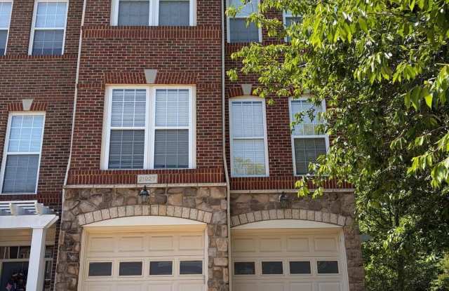21927 BAYARD Terrace photos photos