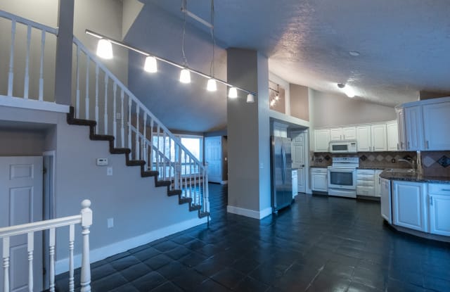 7537 Kingston Circle - 7537 Kingston Circle, Cottonwood Heights, UT 84121