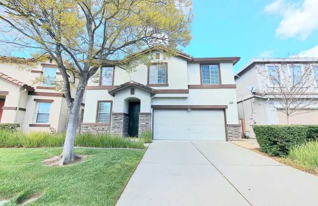 Living Large with Lots of Space - Many Community Amenities Included photos photos