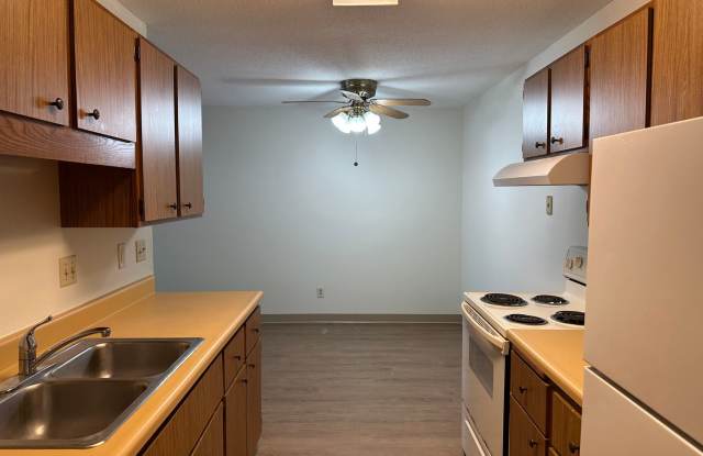 Cedar Holm Manor photos photos