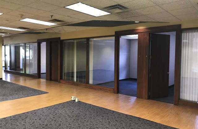 633 Main Gallery 2