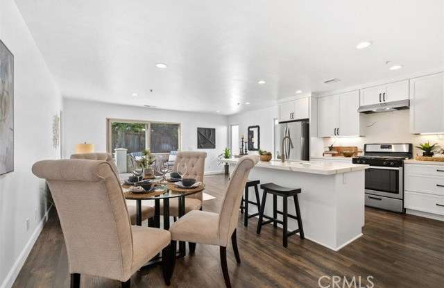 26571 Via Sacramento Gallery 4