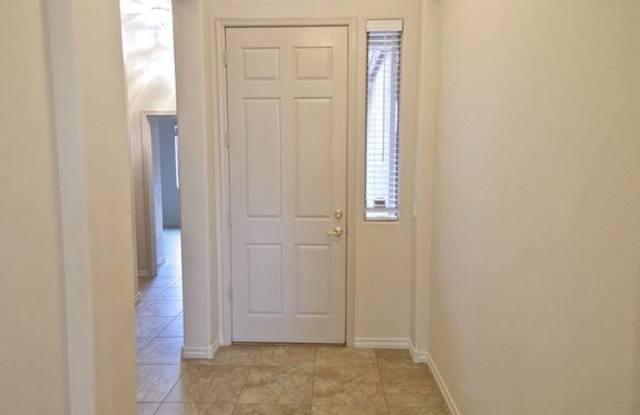 4823 E WILLIAMS Drive Gallery 3