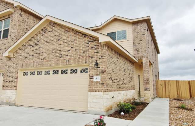 Rare 4 Bedroom at Creekside Crossing / Fridge , Washer  Dryer Included / Fenced in Yard / CISD photos photos