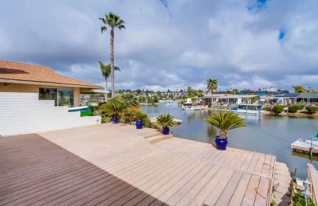 Gorgeous 2 Bedroom Lake Front Home - 1464 La Linda Drive, Lake San Marcos, CA 92078