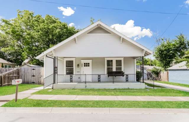 302 West Dabney Street photos photos