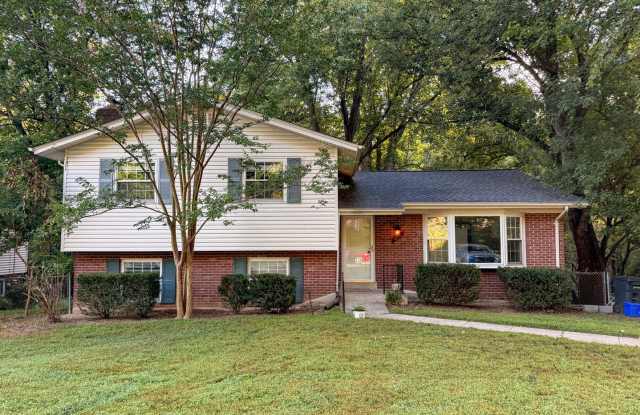 Lovely Updated 4Bed/2.5Bath Split level home in Silver Spring! photos photos Lovely Updated 4Bed/2.5Bath Split level home in Silver Spring! photos photos