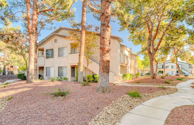 AMERICANA Property Mgmt - Gated 1st floor Condo 3b-2b near the Airport photos photos