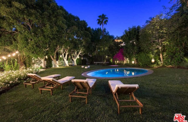 8170 LAUREL VIEW Drive - 8170 Laurel View Drive, Los Angeles, CA 90046