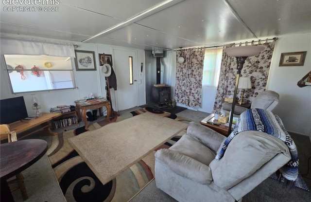 374 Fern Road Gallery 4