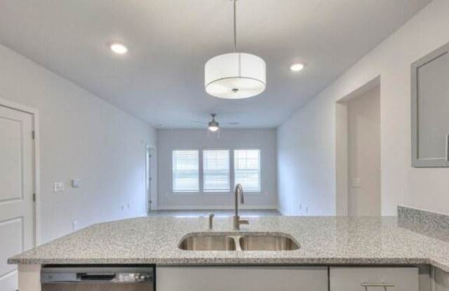 7464 Daffan Ln Gallery 2