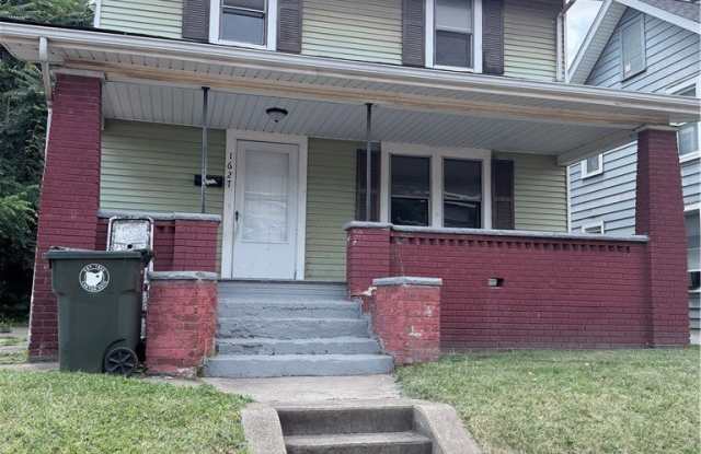 1627 Bryan Avenue SW photos photos