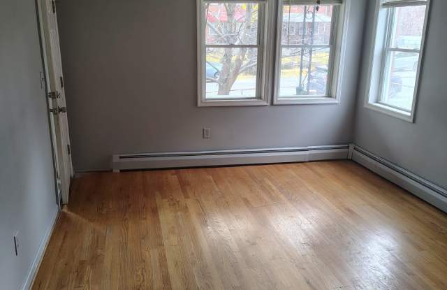 4048 Edgewood Road - 1 photos photos