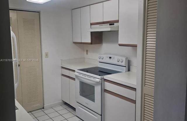 9799 Westview Dr photos photos