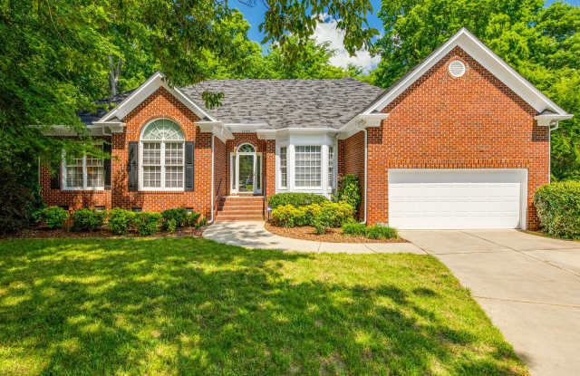 Exceptional 4 Bedroom Ranch in Steele Creek! photos photos