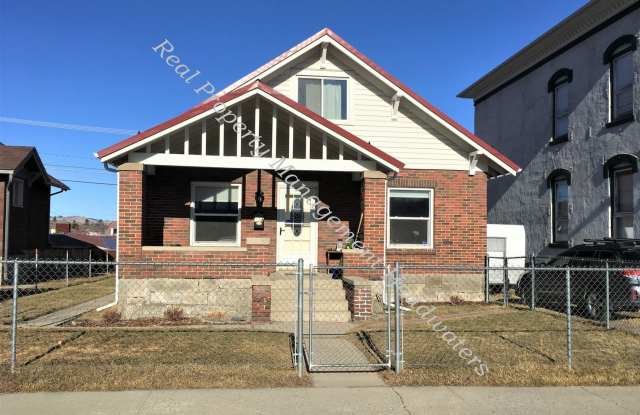 House For Rent - 714 North Jackson Street, Helena, MT 59601