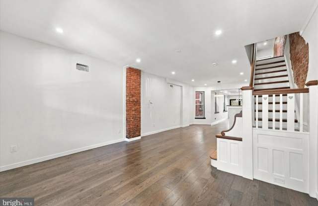 531 S 55TH Street Gallery 3