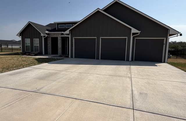 784 Trails End Court Gallery 1