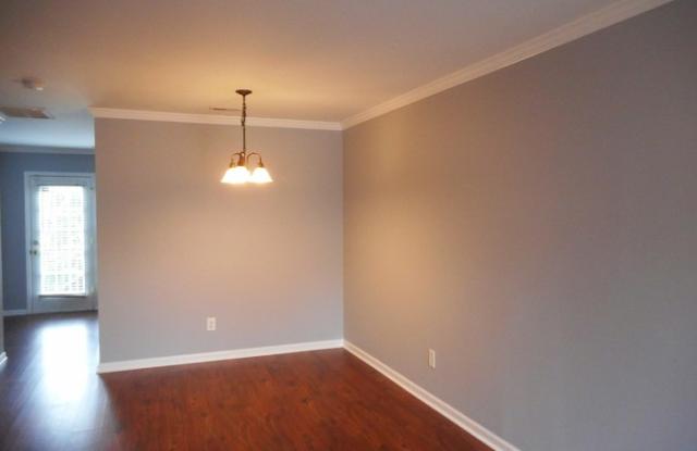 675 Rock Lake Glen Gallery 2