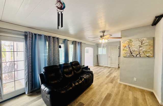 318 Sugar Loaf Dr Gallery 4