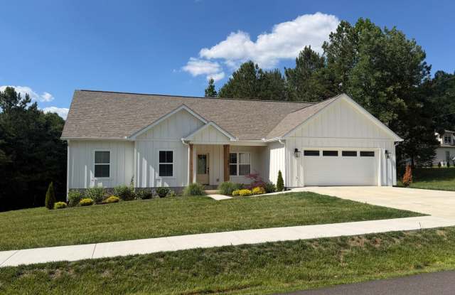 Luxury 3-Bedroom Home with Office, 2-Car Garage & Maintenance-Free Living photos photos Luxury 3-Bedroom Home with Office, 2-Car Garage & Maintenance-Free Living photos photos