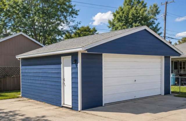 21843 Brittany Avenue Gallery 2