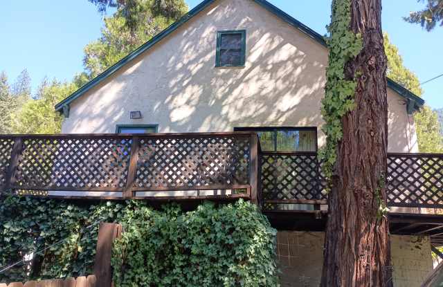 100 Bridge St photos photos