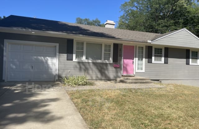 8718 E 114th St - 8718 East 114th Street, Kansas City, MO 64134