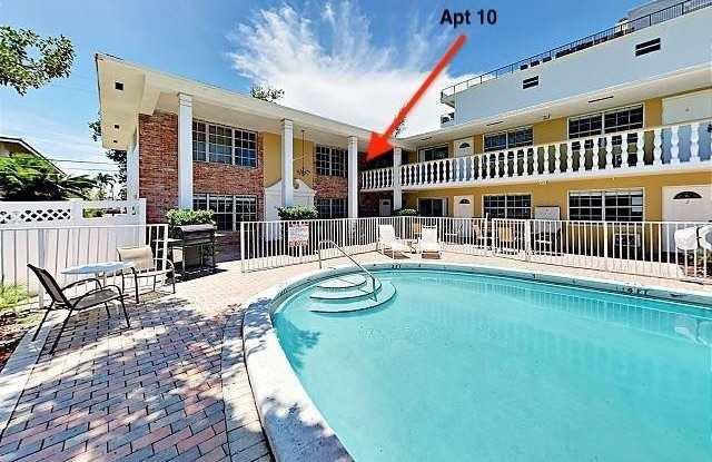 3226 NE 12th Street unit: 10 photos photos 3226 NE 12th Street unit: 10 photos photos