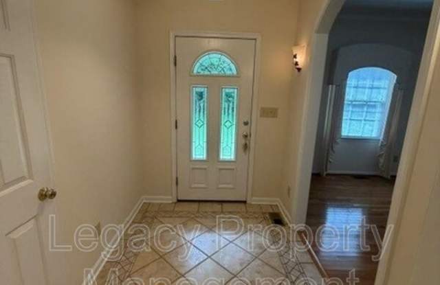 6755 McPherson-Clay Rd Gallery 2