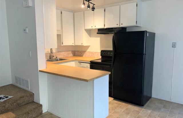 2BR/1BA Townhome with pool in Penasquitos Villas photos photos