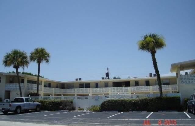 350 Woodland Ave unit: 7 photos photos