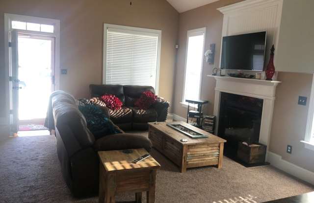 3701 Ashford Drive Gallery 4