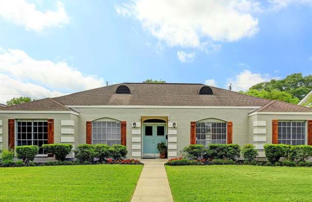 6139 Queensloch Drive - 6139 Queensloch Drive, Houston, TX 77096