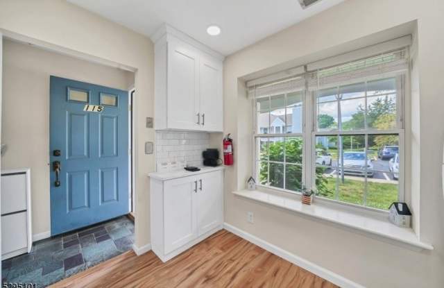115 Wycombe Pl photos photos