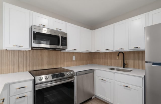 Laura Lane Apartments photos photos
