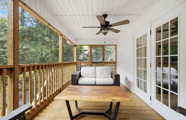 10065 Foxrun Road Gallery 4