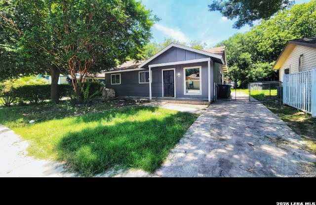 527 VALLEY PARK DR photos photos
