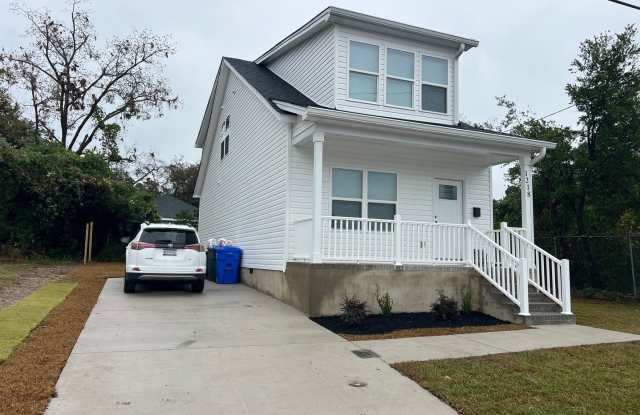 1218 House Street PRE-LEASING FOR 2026-2027 SCHOOL YEAR - 1218 House Street, Columbia, SC 29204