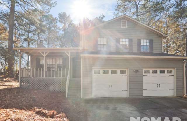 3 Bedroom Single Family Home in Riverdale - 6966 Cedar Drive, Riverdale, GA 30296