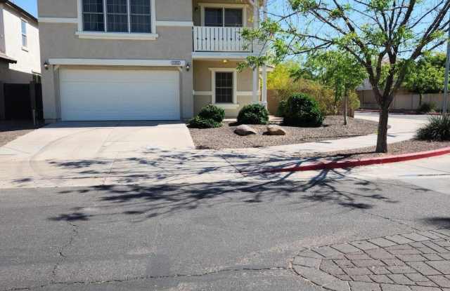 2303 E LA SALLE Street - 2303 East La Salle Street, Phoenix, AZ 85040