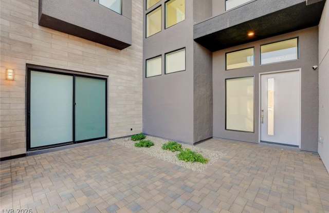 5289 Feathertop Drive Gallery 3