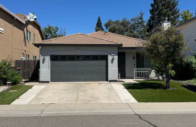 Clean Updated 3 Bedroom 2 Bathroom 1527 Sqft., Single Story Gold River Home for Rent. photos photos