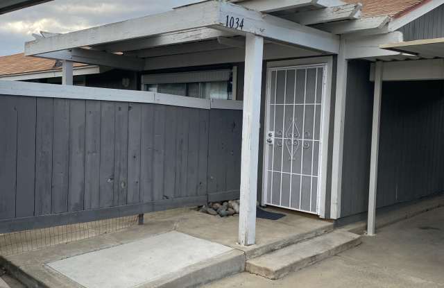 1034 Kaweah Street photos photos